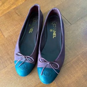 Chanel Classic Ballet Flats Burgundy color sz 37.5